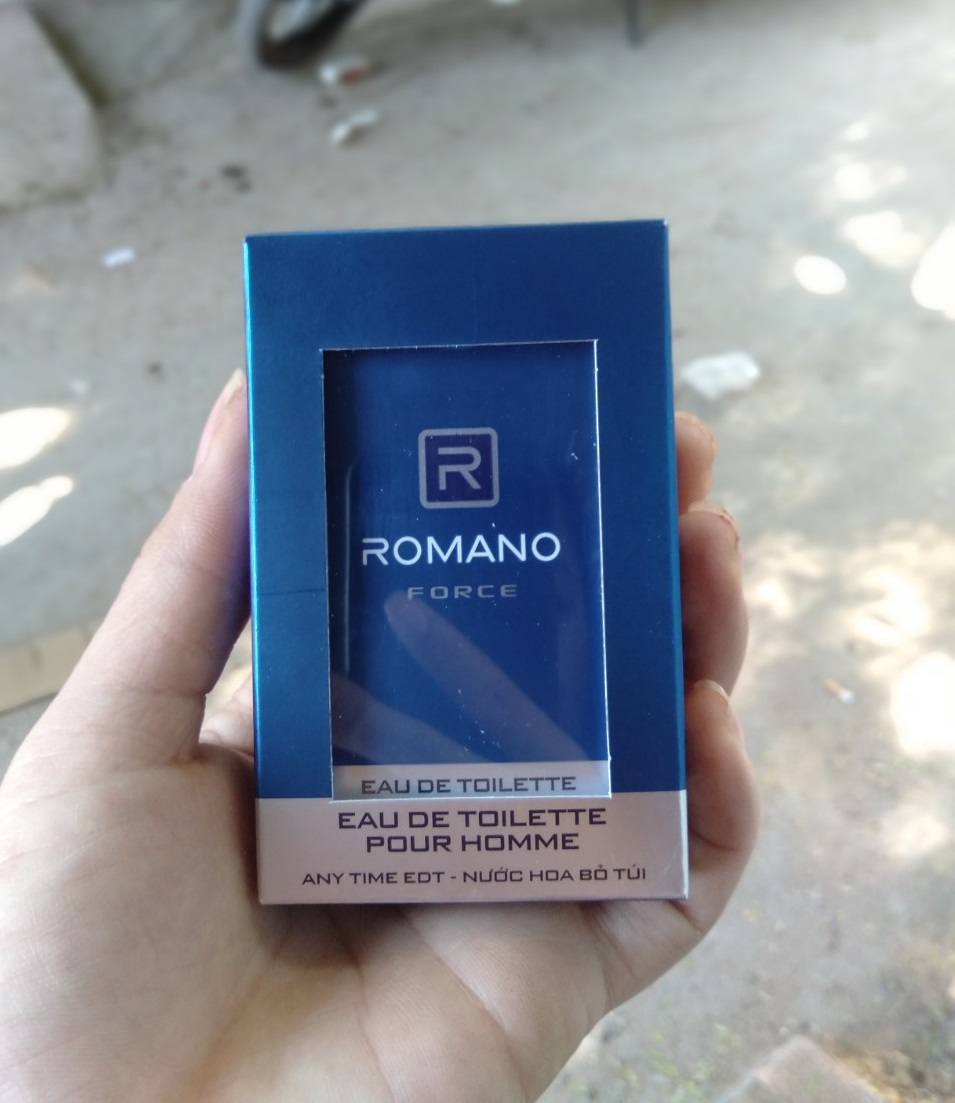 [HCM]Combo 3 chai nước hoa Romano 18ml dạng xịt