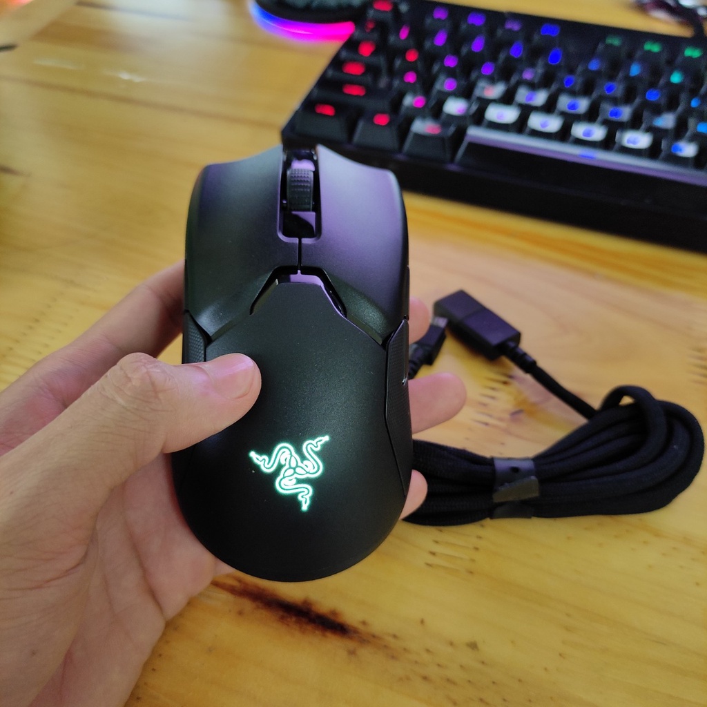 Chuột không dây bluetooth Razer Viper Ultimate