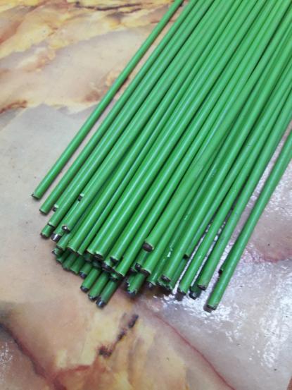 [HÀNG ĐẸP] 1kg que bọc nhựa cố định hoa hồng, phong lan