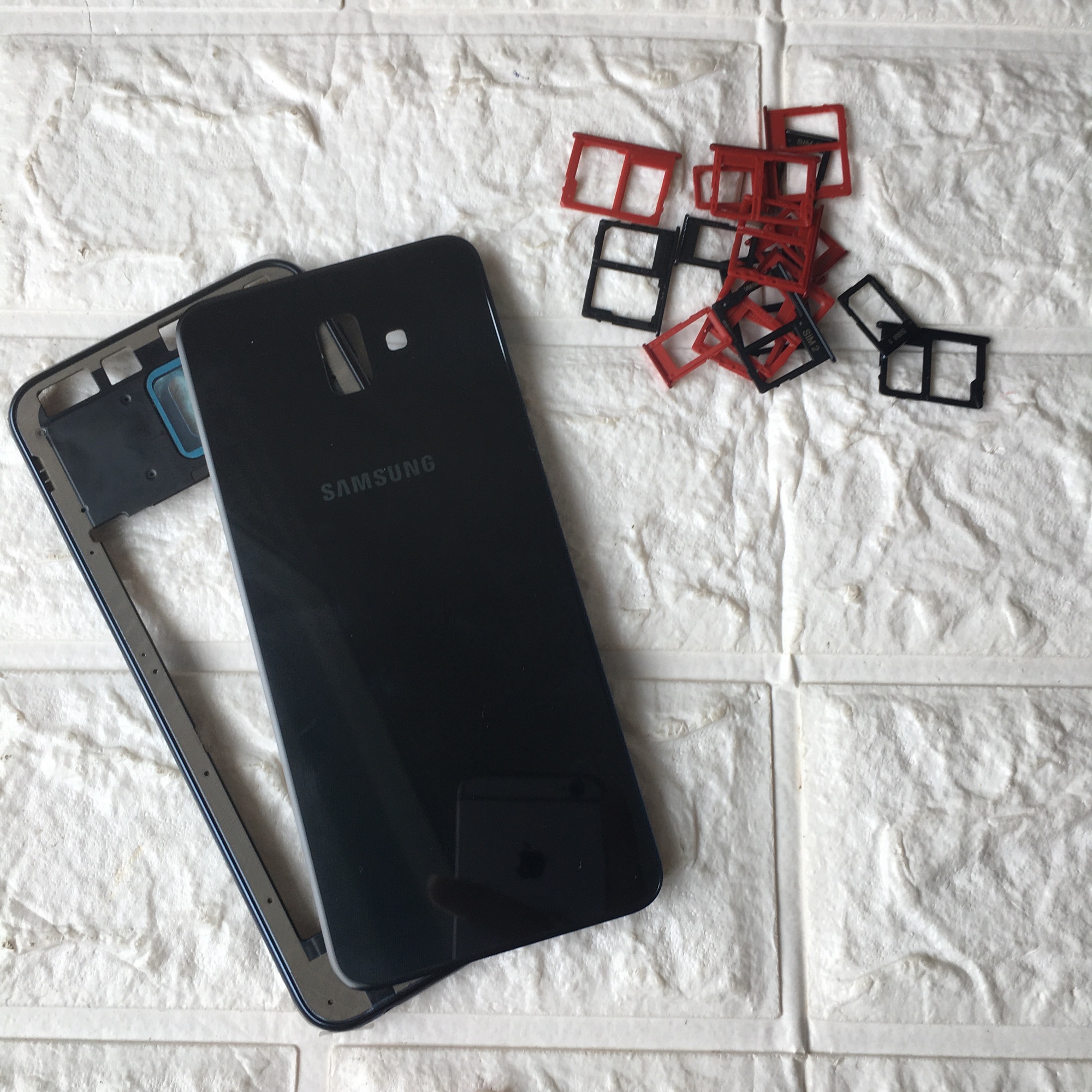 Vỏ Sườn Samsung J6 Plus (Không Blacket) Zin Hàng Cao Cấp