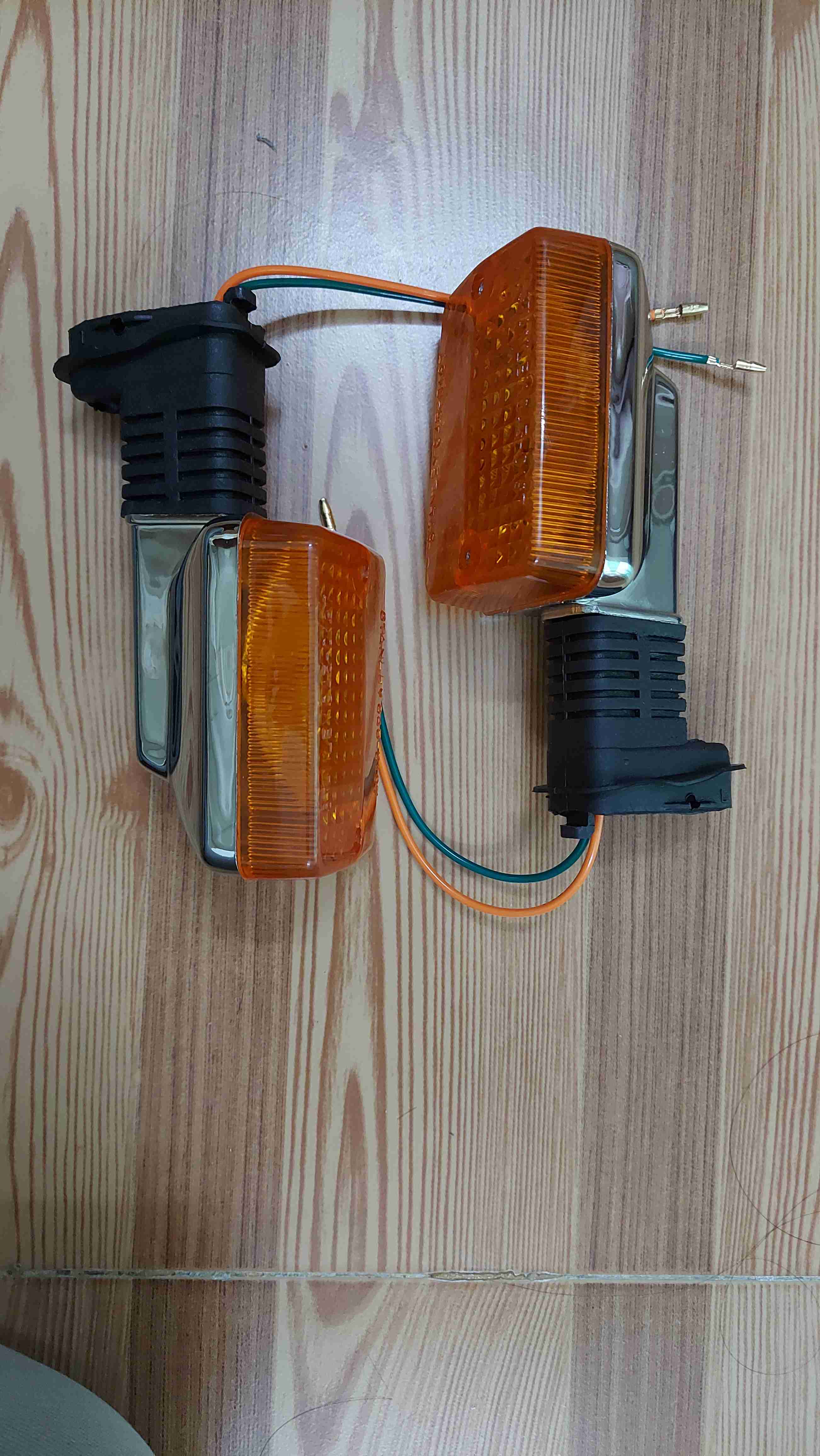 [HCM]Cặp xi nhan sau Cub 82 - chính hãng cty
