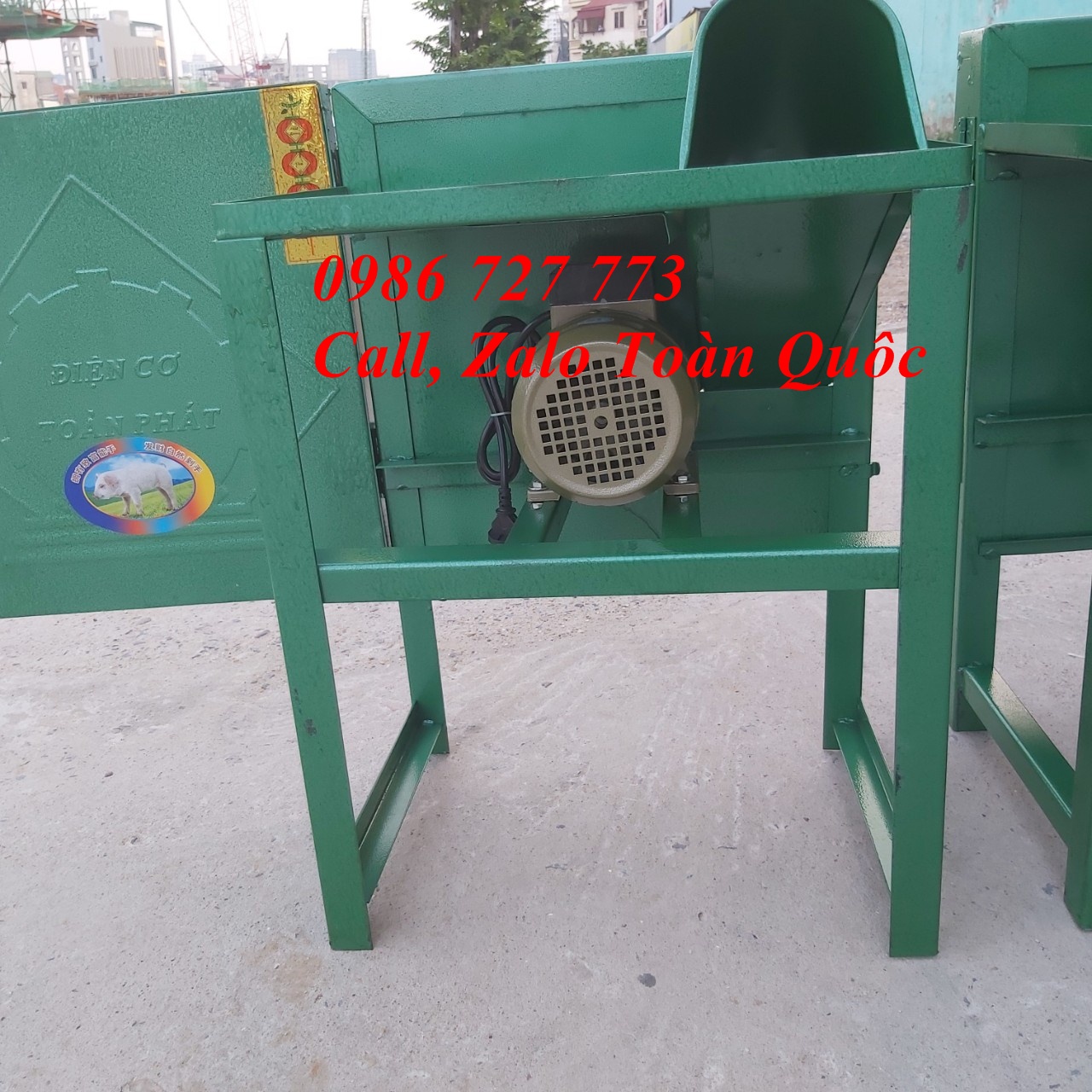 Máy băm củ quả, máy băm cỏ rau bèo Vuông TK42