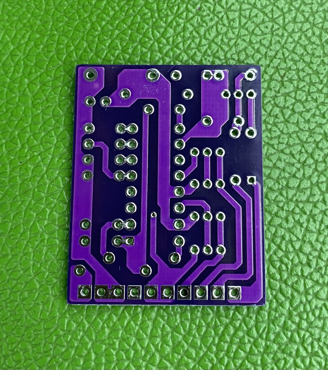 PCB MẠCH KÍCH ĐIỆN 24F NHỎ E70
