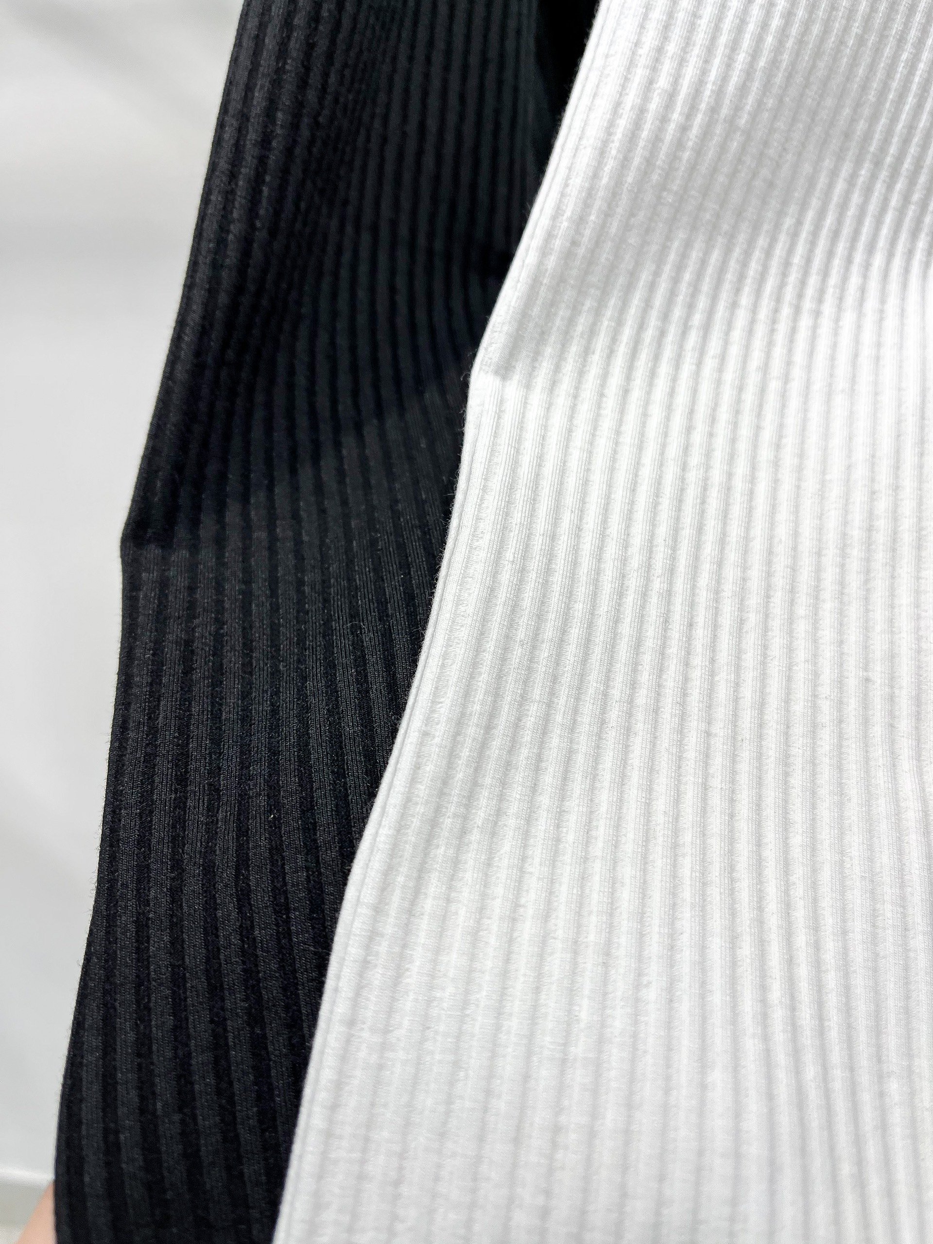 Áo thun tăm cúc bọc , Peace House Clothing