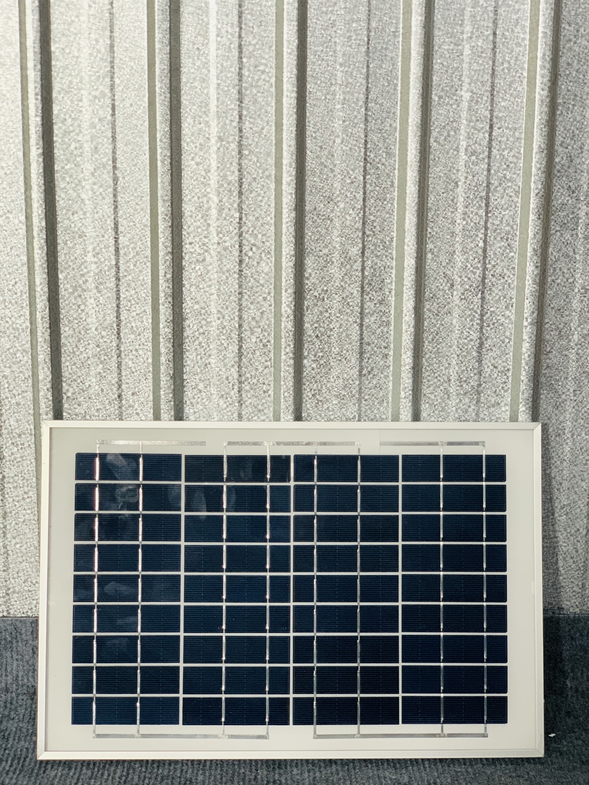 Pin năng lượng mặt trời poly 10w-18v (bảo hành 12 năm)