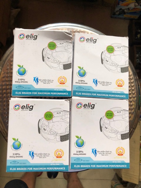 Bố ba càng elig  Atila