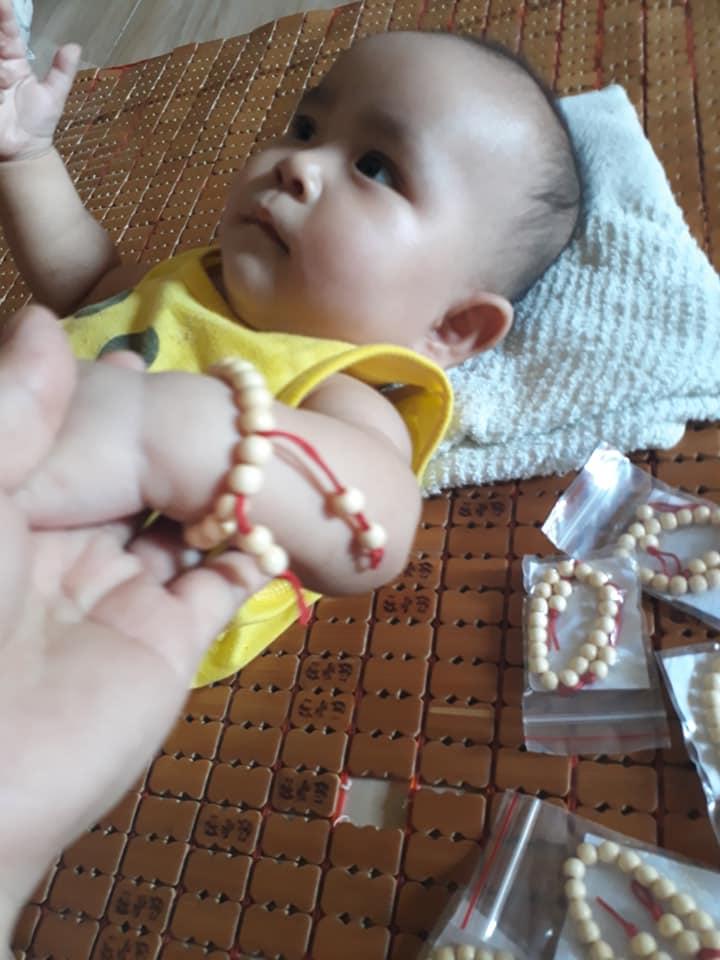 2 VÒNG Dâu tằm cho bé