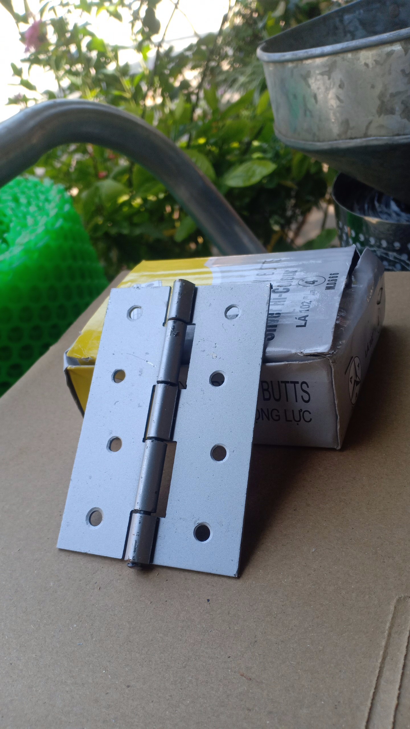 1 hộp 12 chiếc Bản lề lá sắt mạ kẽm 102mm ( số 4 )