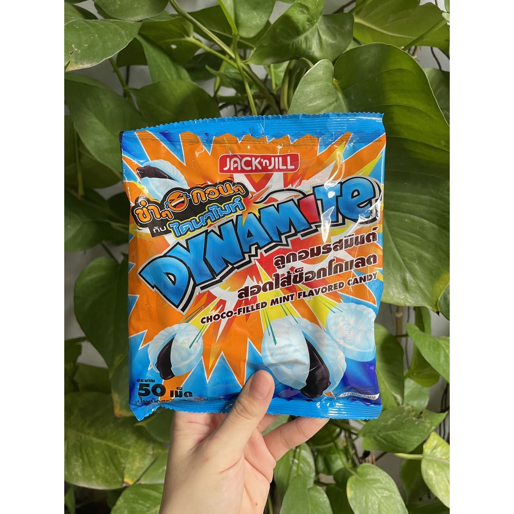 Kẹo the nhân Thái Lan Dynamite Hương Bạc Hà Nhân Sôcôla