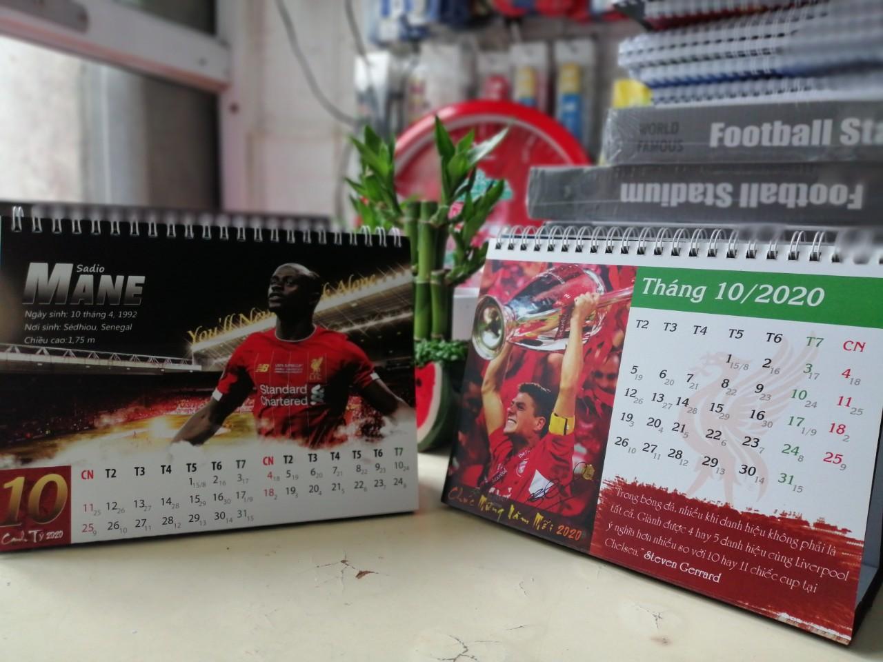 Lịch để bàn âm dương Liverpool 2020