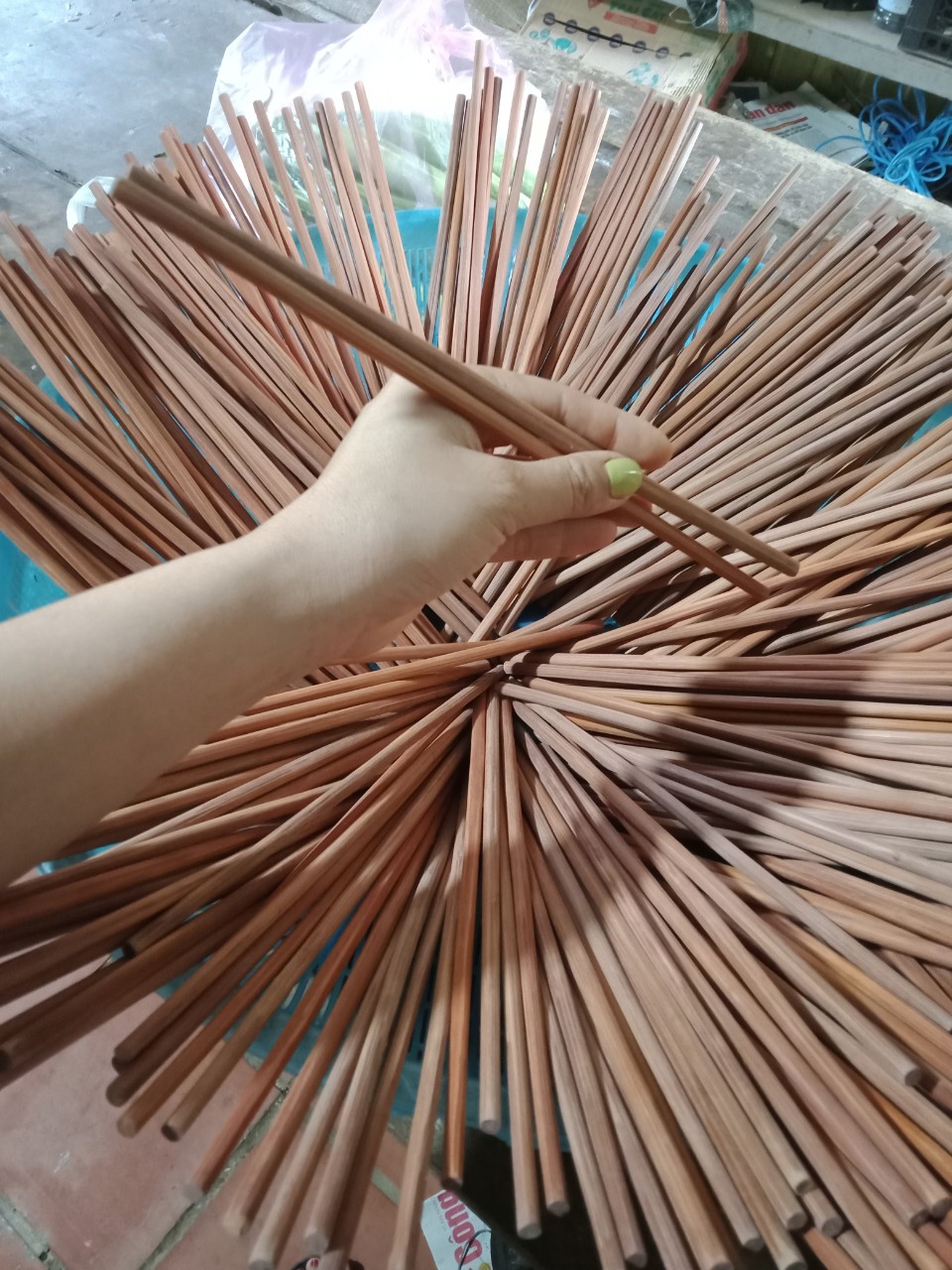 ĐŨA TRE THỦ CÔNG