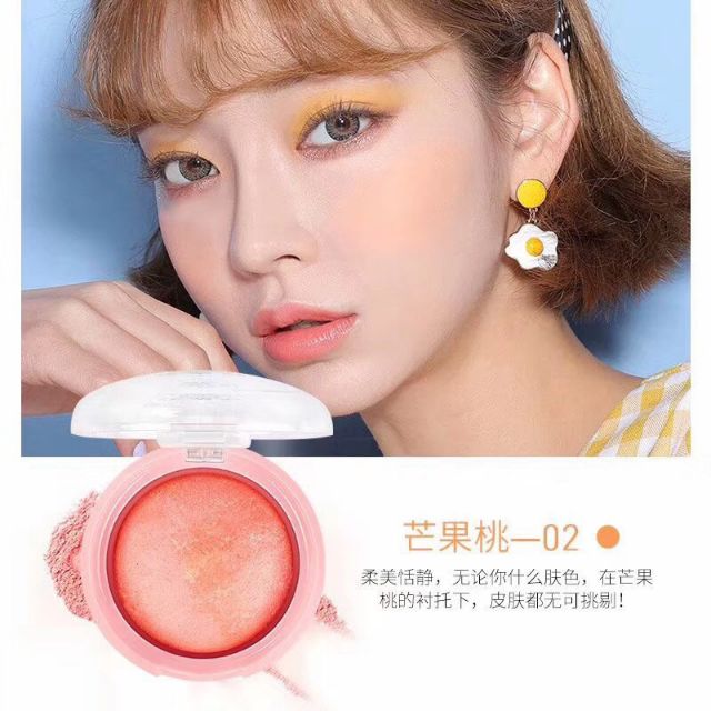 Phấn má hồng có nhũ sáng