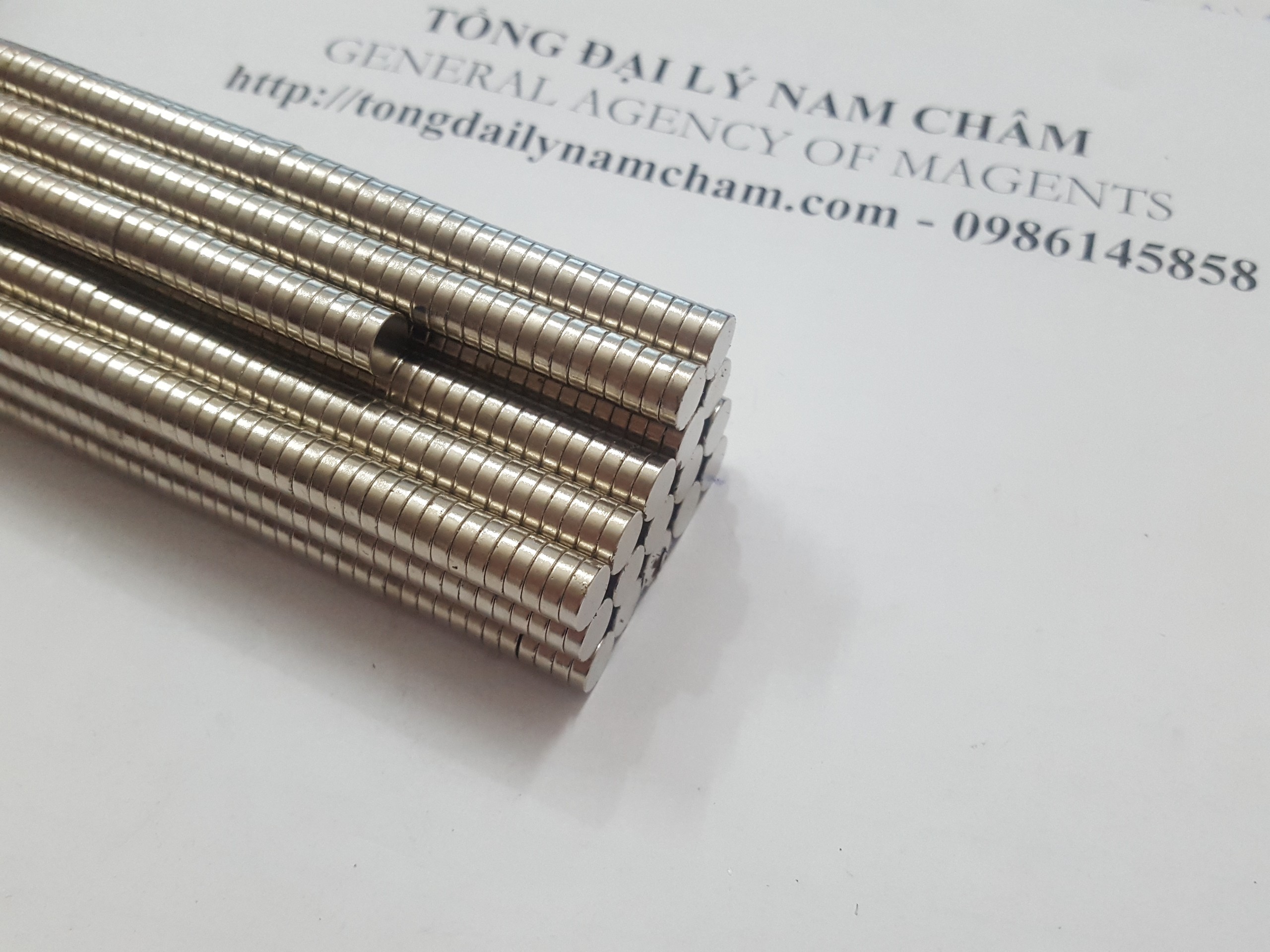 50 viên Nam châm trắng đất hiếm 8x2mm