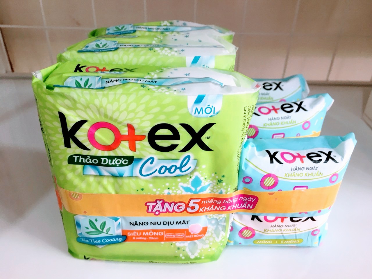 Combo 3 bịch bvs kotex thảo dược cool 8M