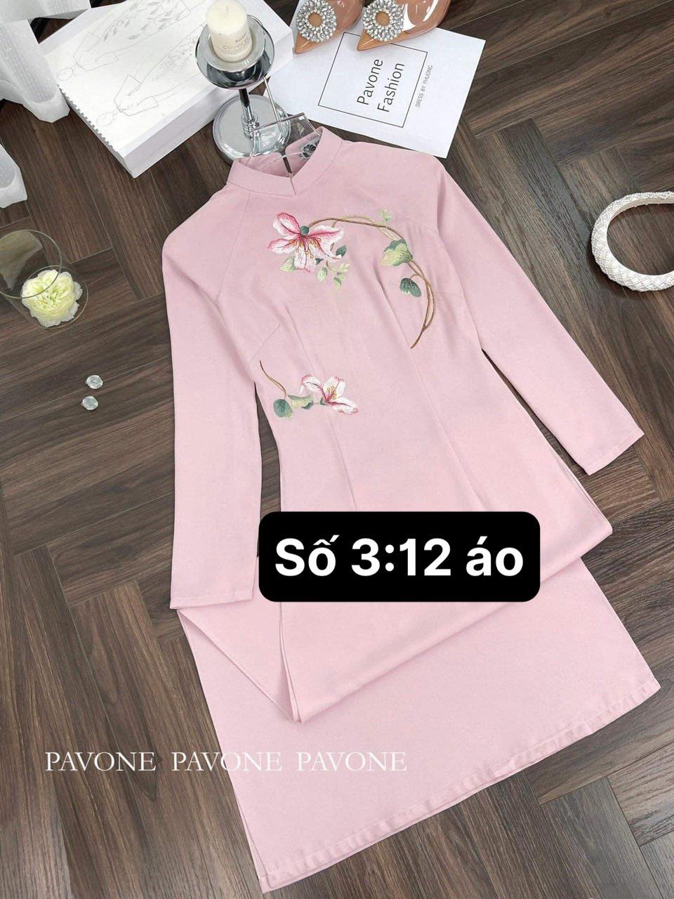 Áo dài lụa tây thi thêu cao cấp (chỉ áo)