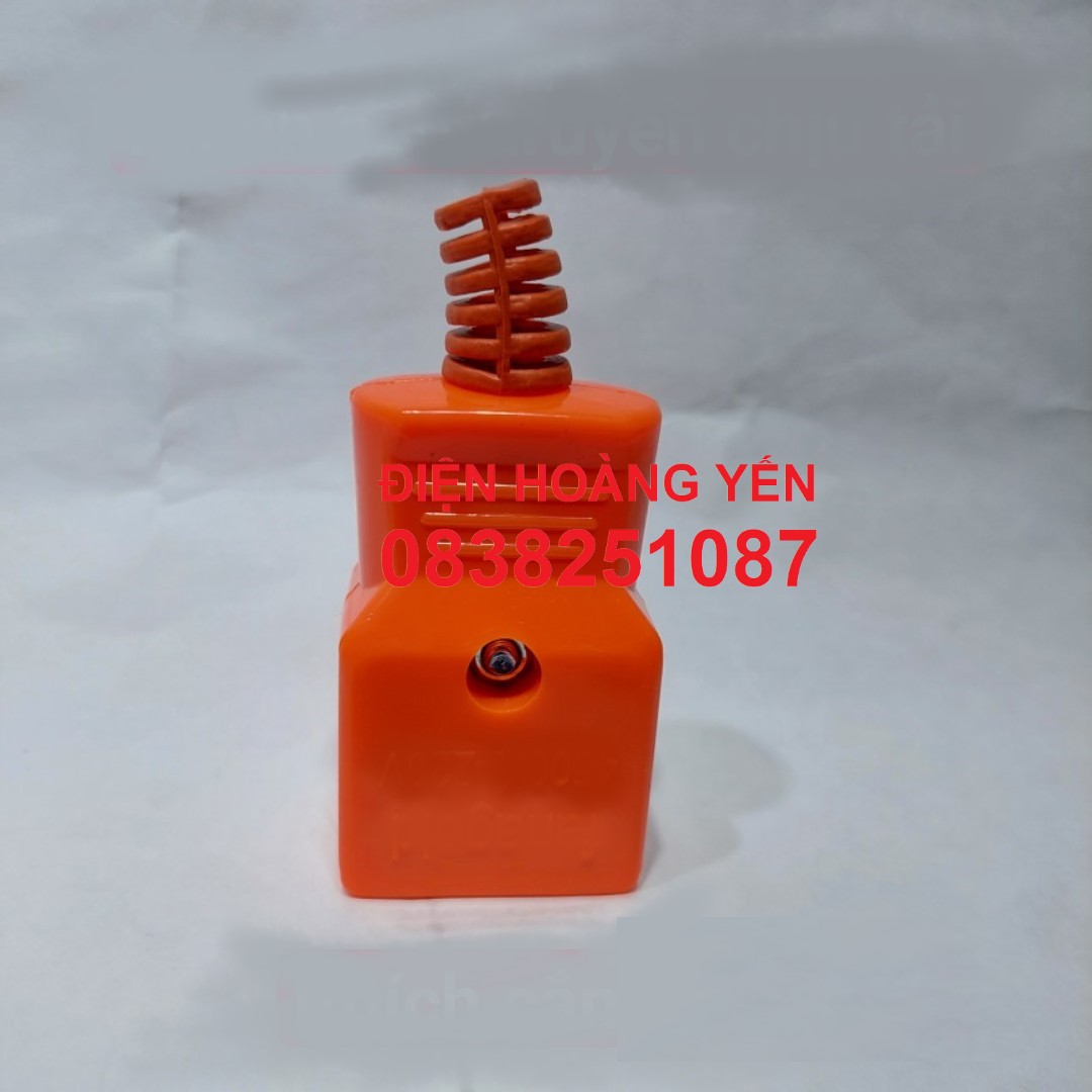 Phích cắm siêu chịu tải chống va đập