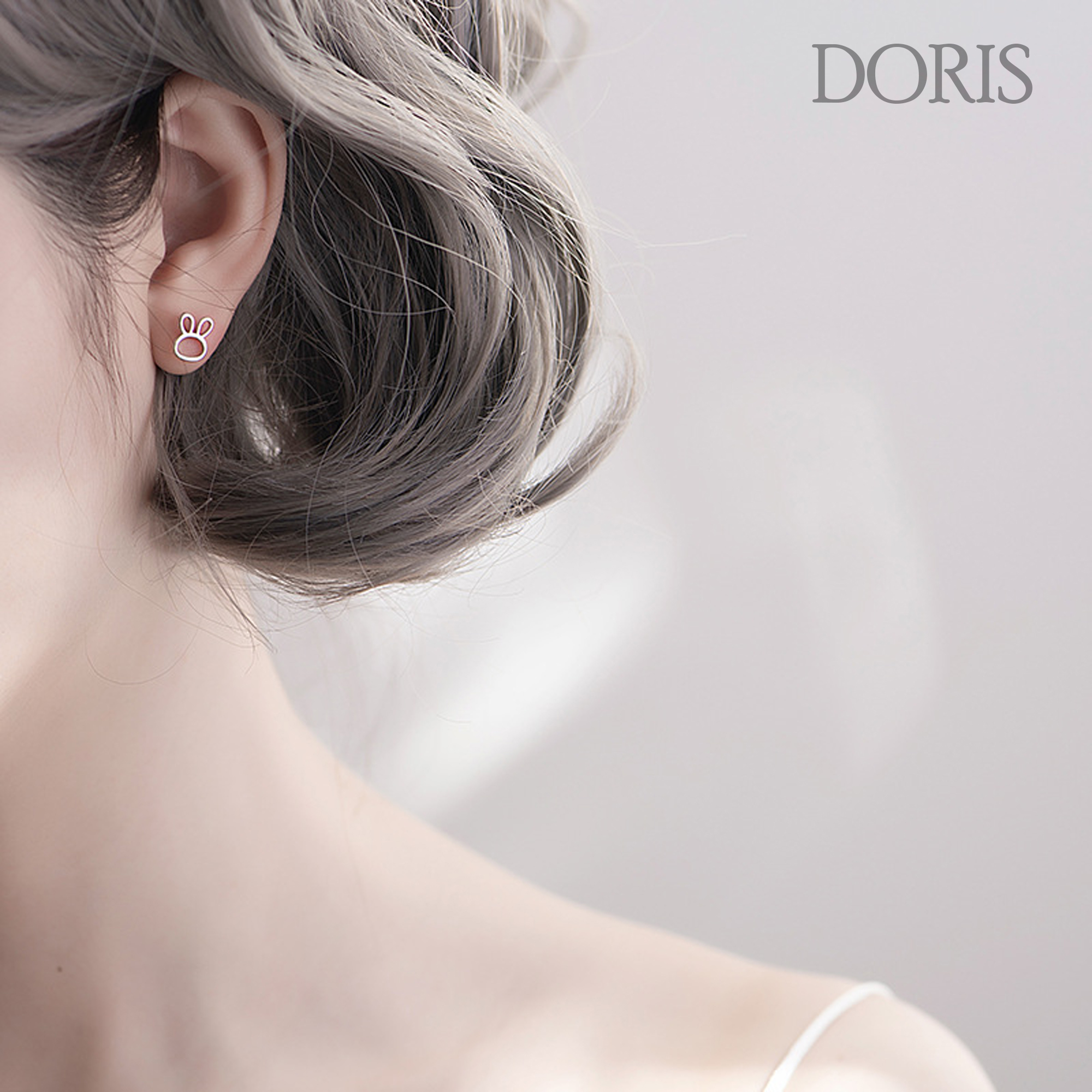 Bông tai bạc nhỏ Hình Con Thỏ - DORIS HOUSE