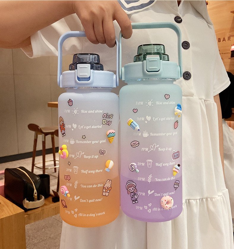 bình nước 2 lít nữ cute tặng kèm sticker có vạch báo giờ uống nước tiện lợi chất liệu tốt an toàn cho sức khỏe, bình nước cute nữ, bình đựng nước 2 lít, bình đựng nước, bình giữ nhiệt 2 lít 6