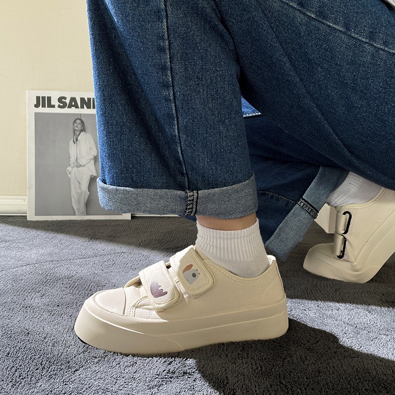 Giày lười nữ slipon con voi con