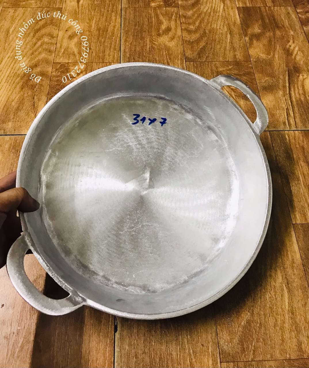Chảo gang đúc thủ công đáy bằng 31cm