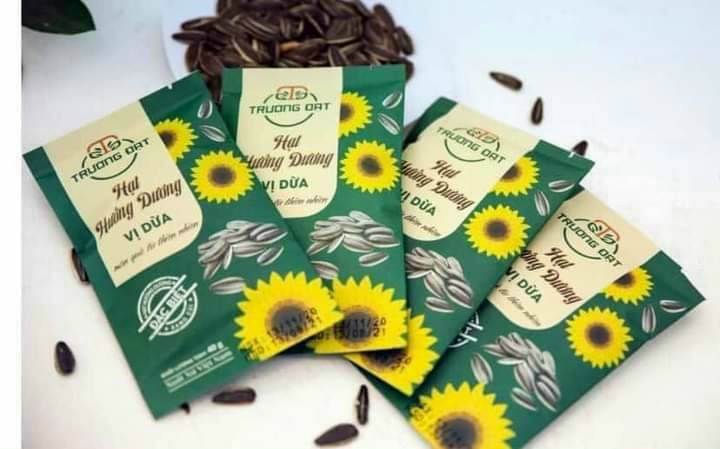 Hạt dưa rang củi Trường Đạt 1kg