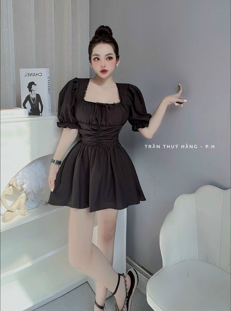 Đầm Xòe Tiểu Thư Bo Eo Tay Phồng Hở Lưng