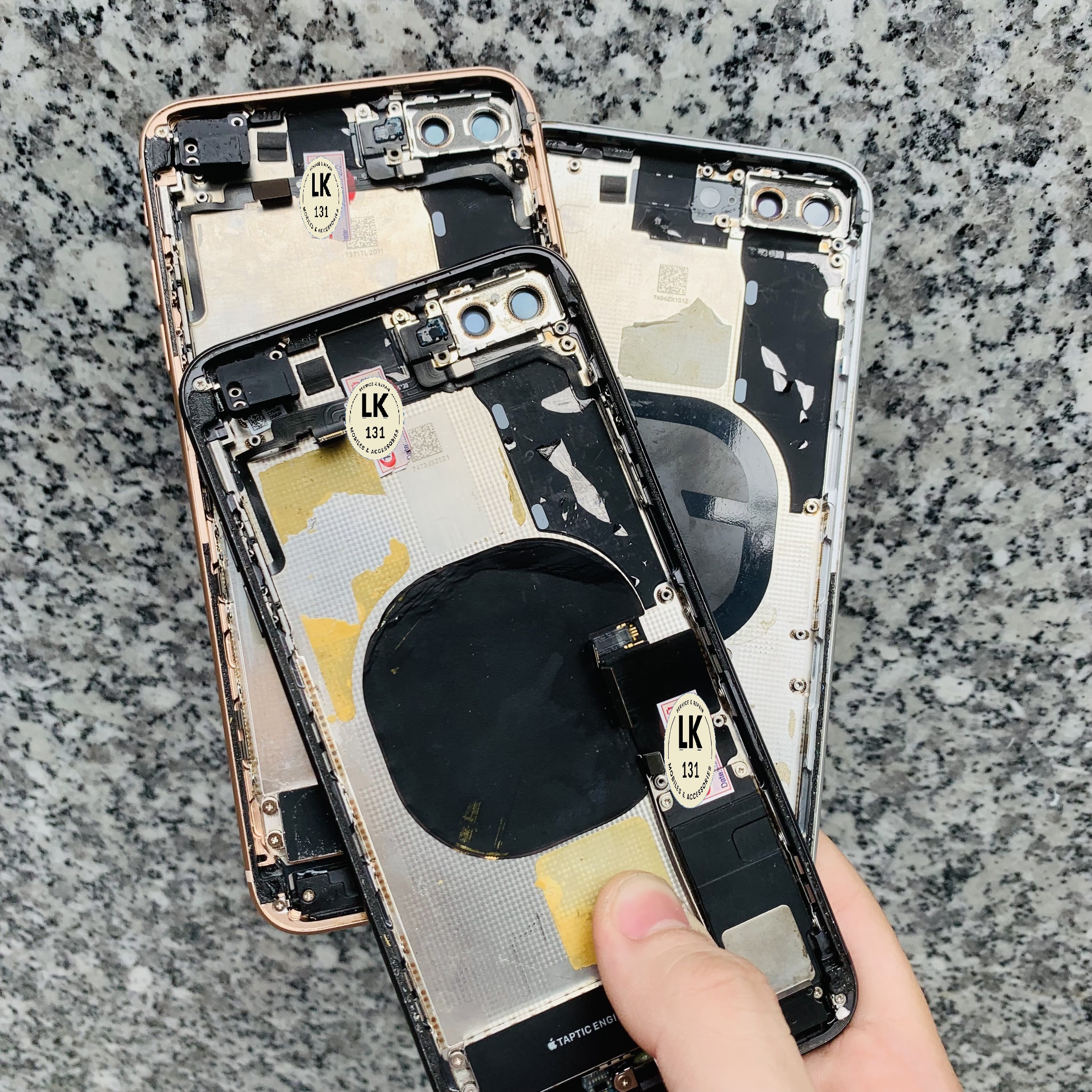 Cụm lưng zin máy 8plus màu đen, vàng, trắng