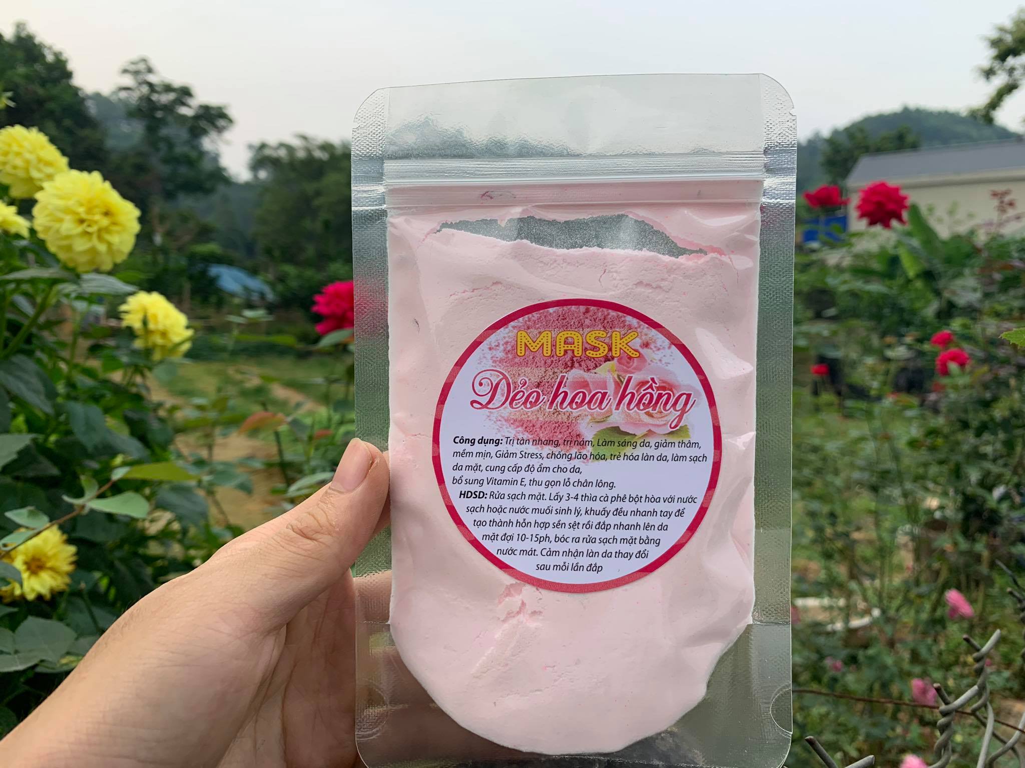 MẶT NẠ DẺO HOA HỒNG