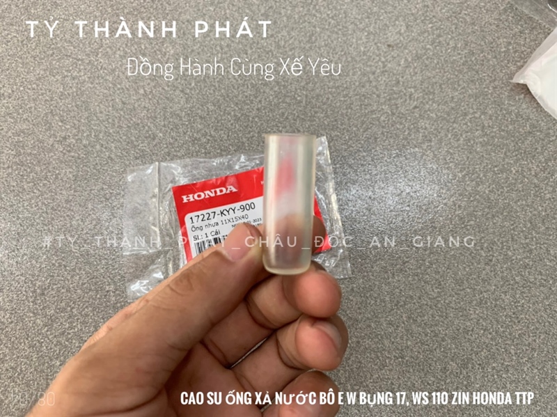 Cao su ống xả nước bô E W Bụng 17, WS 110 - (1 Cái)