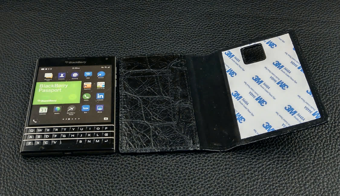Bao Da dán trực tiếp vào máy Blackberry Passport (Q30) Handmade Da Bò Thật