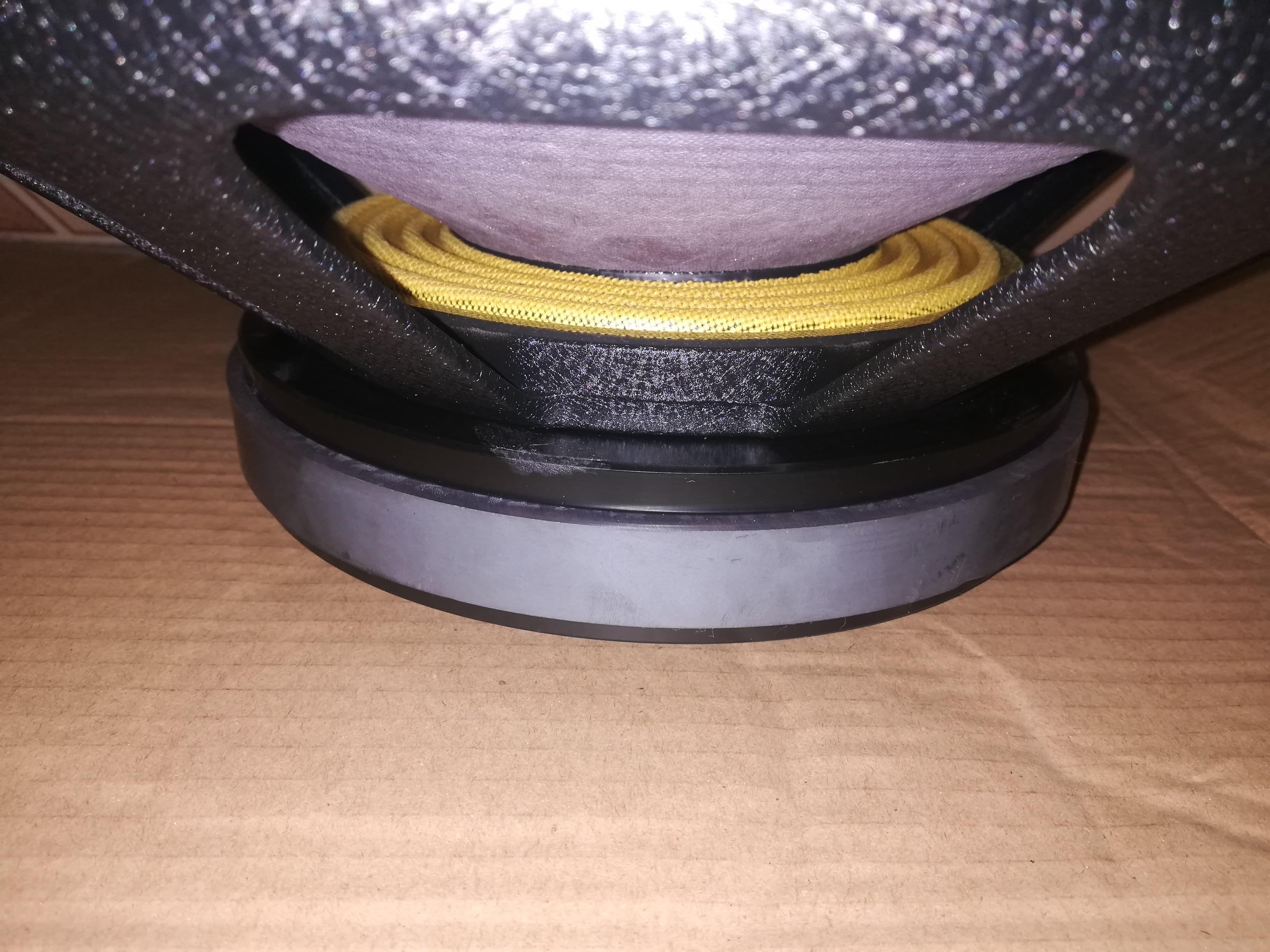 Đôi củ loa bass 40 JB từ 220mm coil 100mm