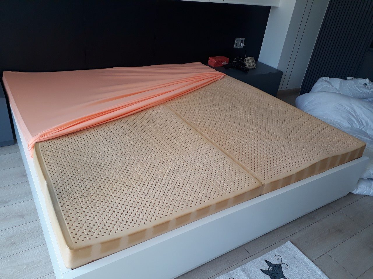 [HCM]Áo nệm vải thun trơn KT 1m4 x 2m0 x 10cm bọc 2 mặt co giãn 4 chiều có khóa kéo có 3 màu lựa chọn