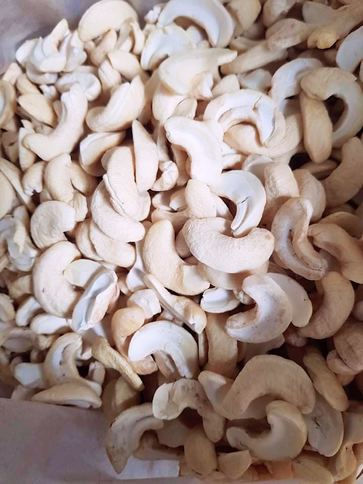 Hạt Điều Nhân Sống Bể Đôi Sạch Vỏ 1kg