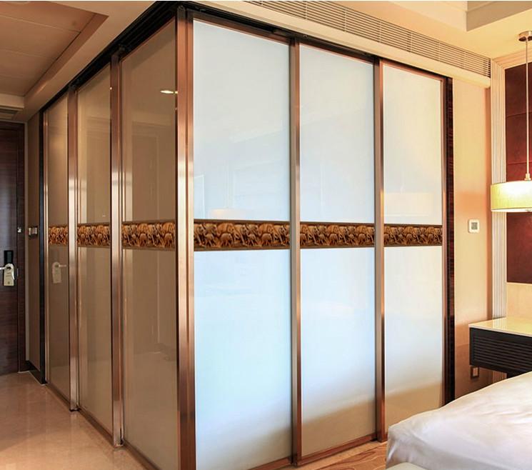 [HCM]cuộn 10m len giấy dán tường gỗ điêu khắc ( cao 10cm) keo dán sẵn