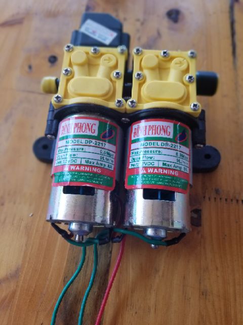 MÁY RỬA XE mini 12V bơm áp LỰC ĐÔI Đỉnh Phong