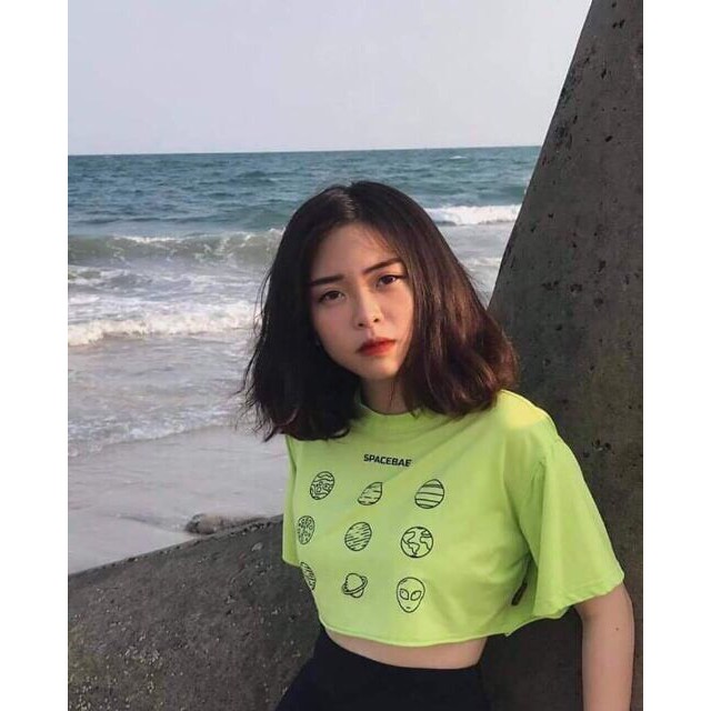Áo croptop màu xanh lè - ahihi