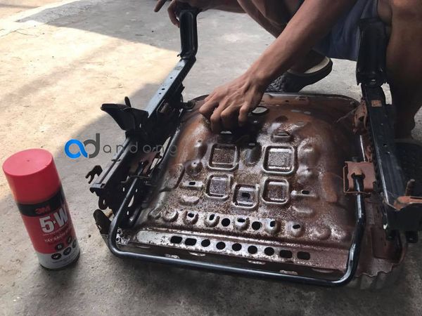 Tẩy rỉ sét bôi trơn 3M 5w