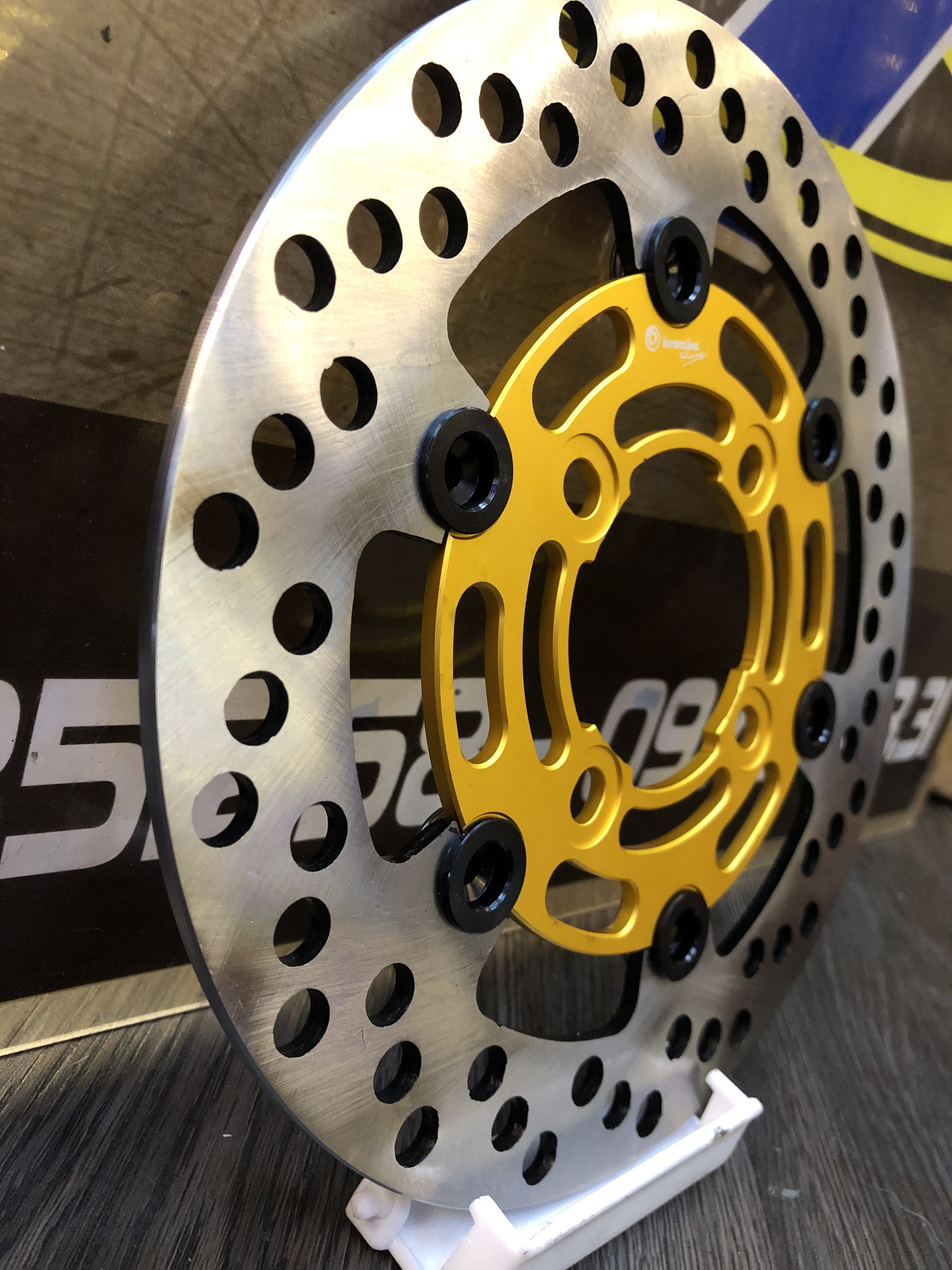 đĩa thắng brembo thailand size 220mm