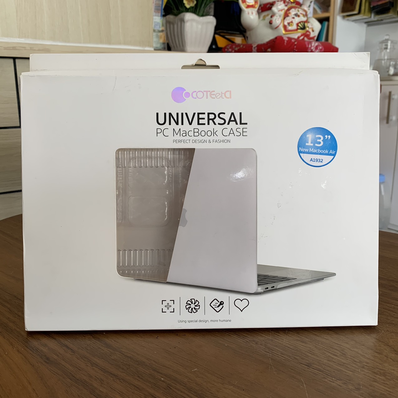 Ốp Macbook Air 2017 A1466/ A1369 trong suốt