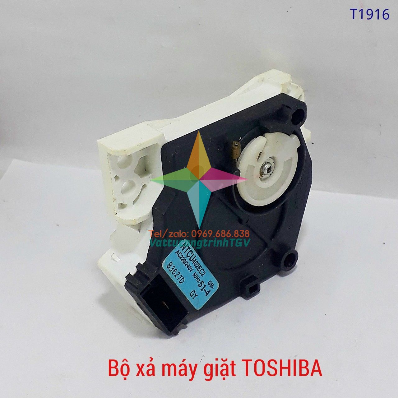 Xả thân mỏng máy giặt TOSHIBA của đứng