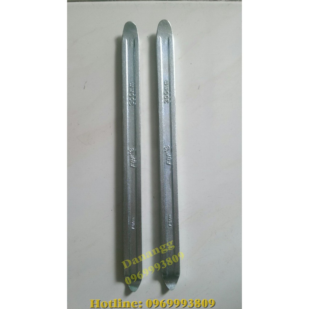 2 Cây nạy lốp xe loại dài 300mm