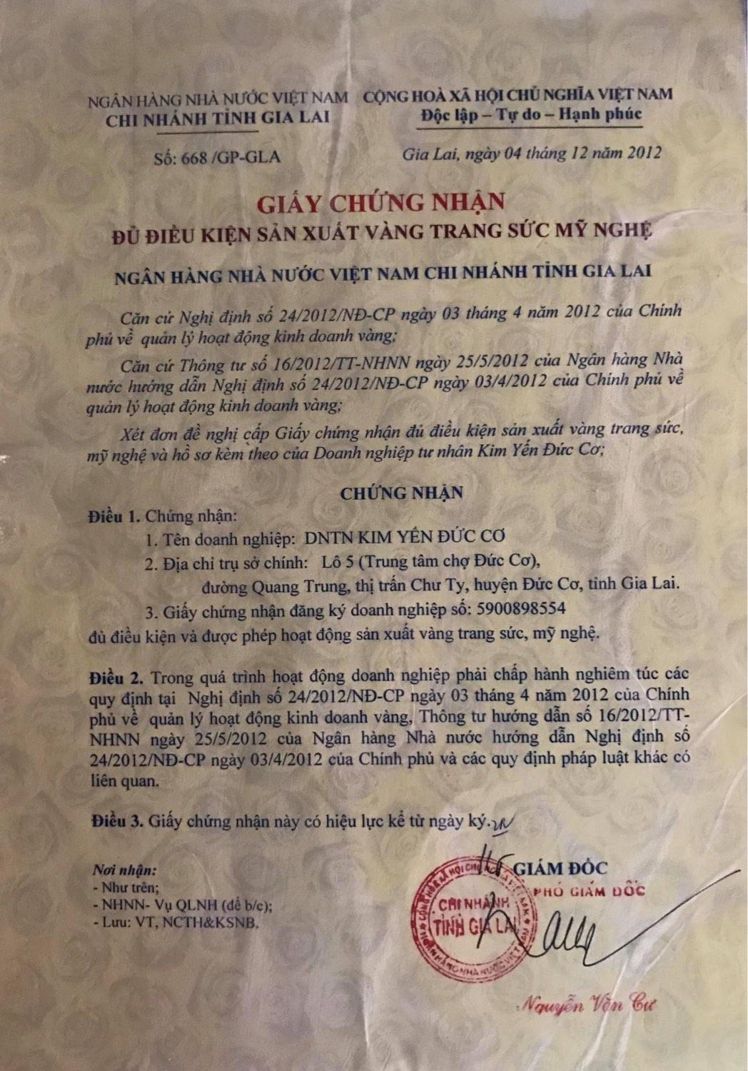 Bạc ý si vàng trắng