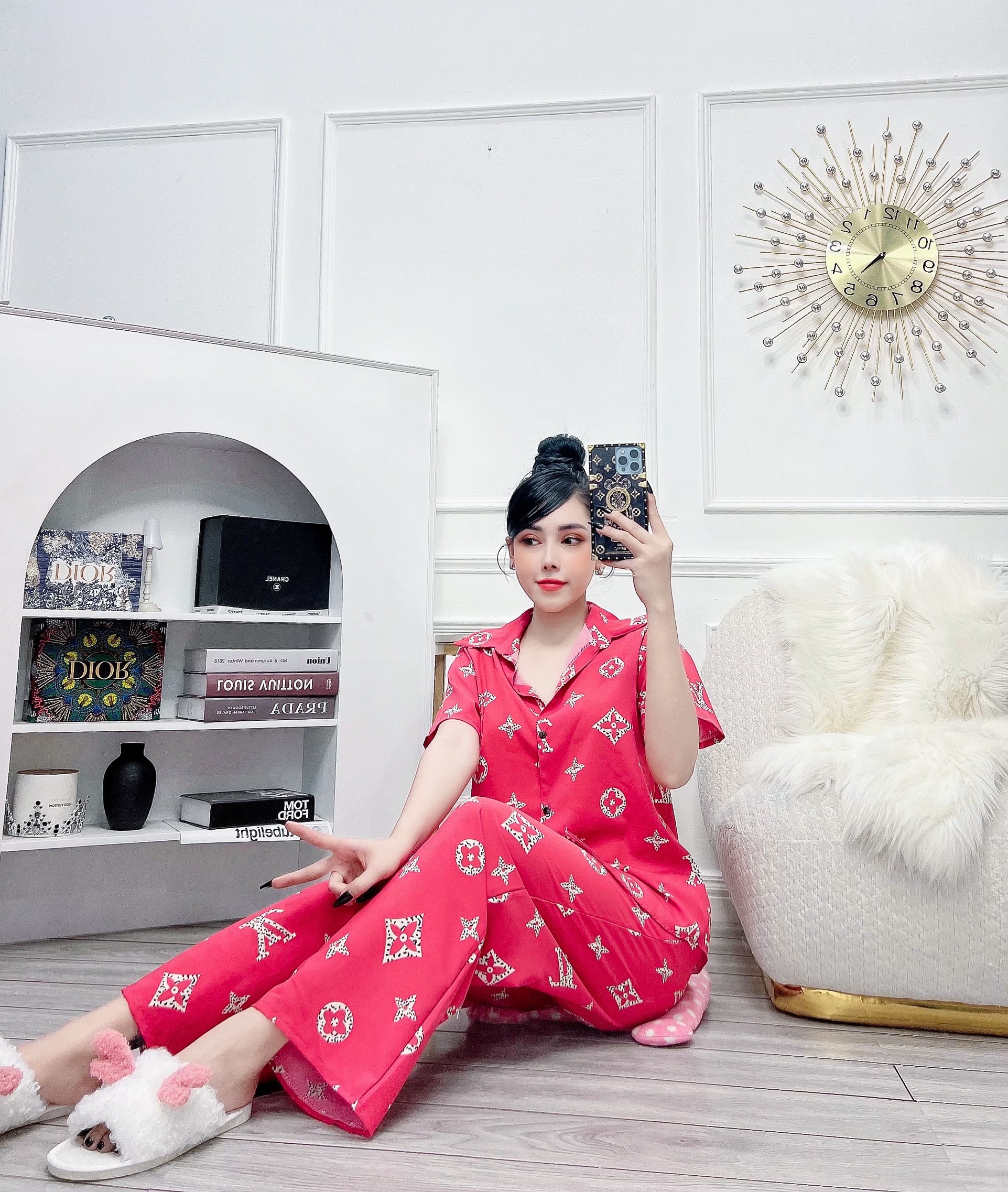 PIJAMA Lụa Hàn Đồ Bộ Pijama Dài  Chất Vải Lụa Hàn Siêu Mát Xin Min Đẹp Freesize Dưới 58kg