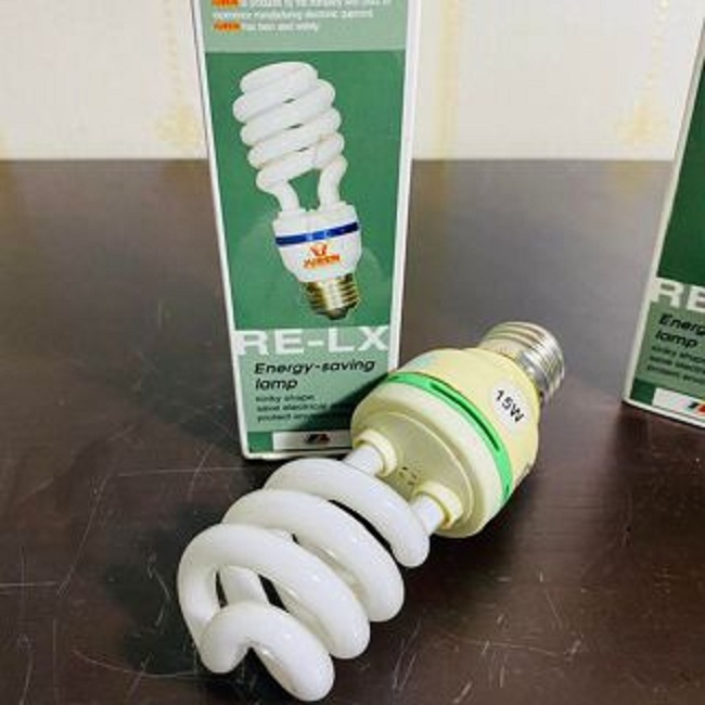 Đèn compact 15w đuôi vặn e27