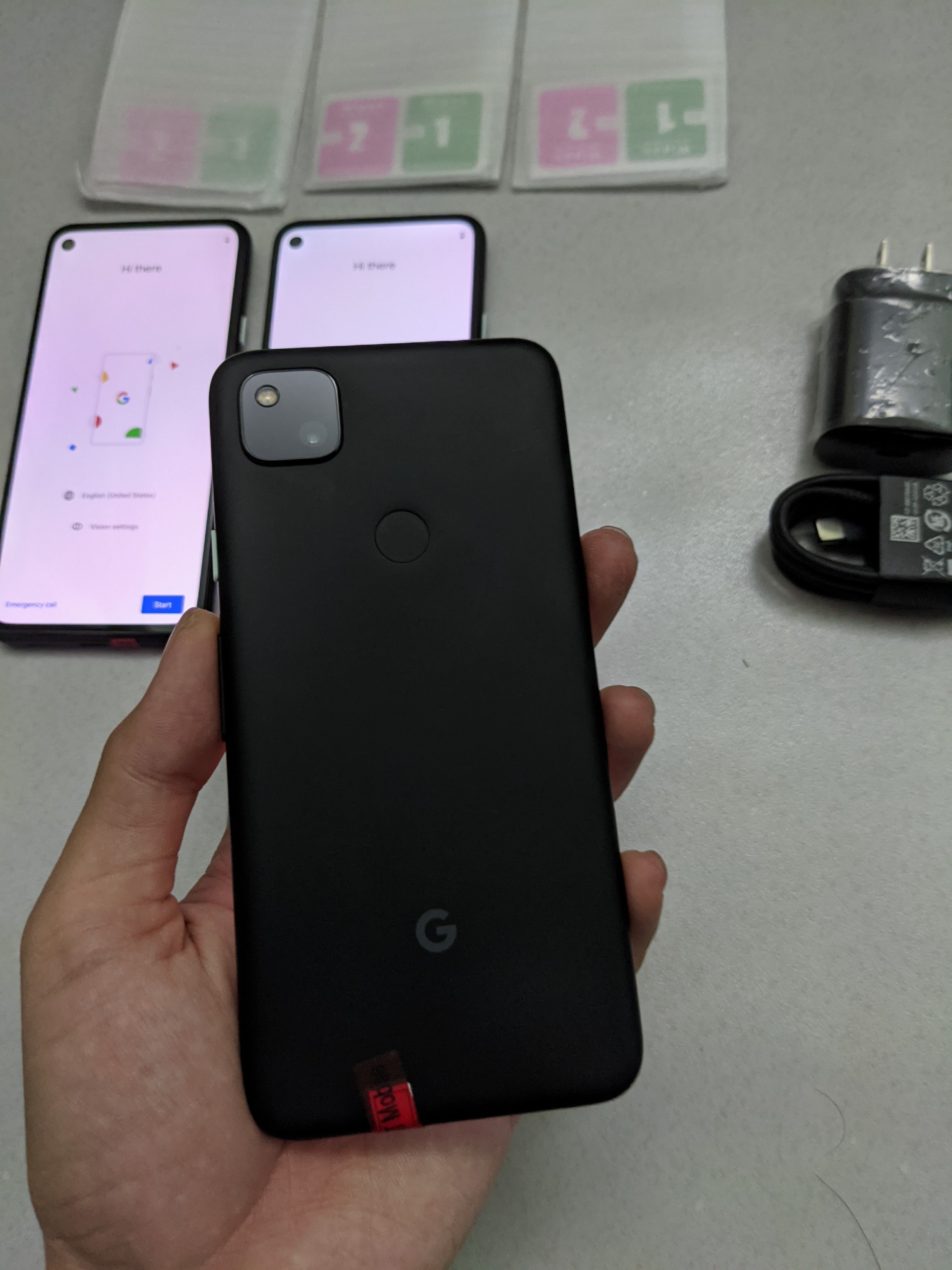 Điện Thoại Google Pixel 4a 6/128GB Quốc Tế 2 Sim.