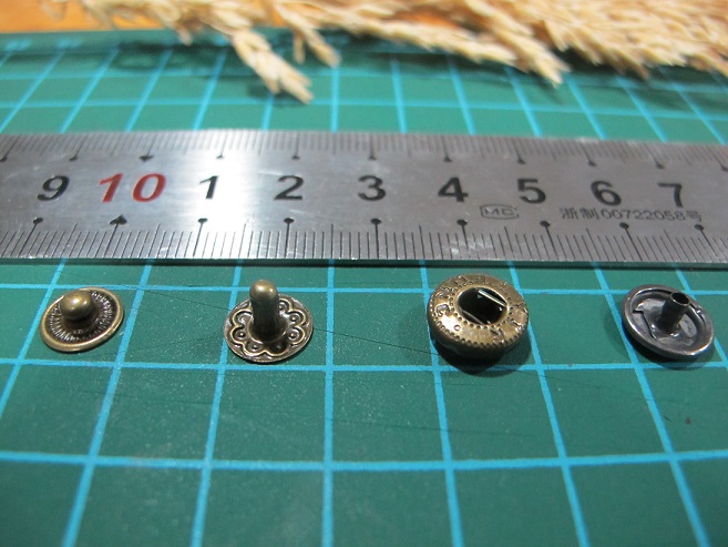 [HCM]Cúc nút bấm bốn chi tiết ( Set 10 bộ )
