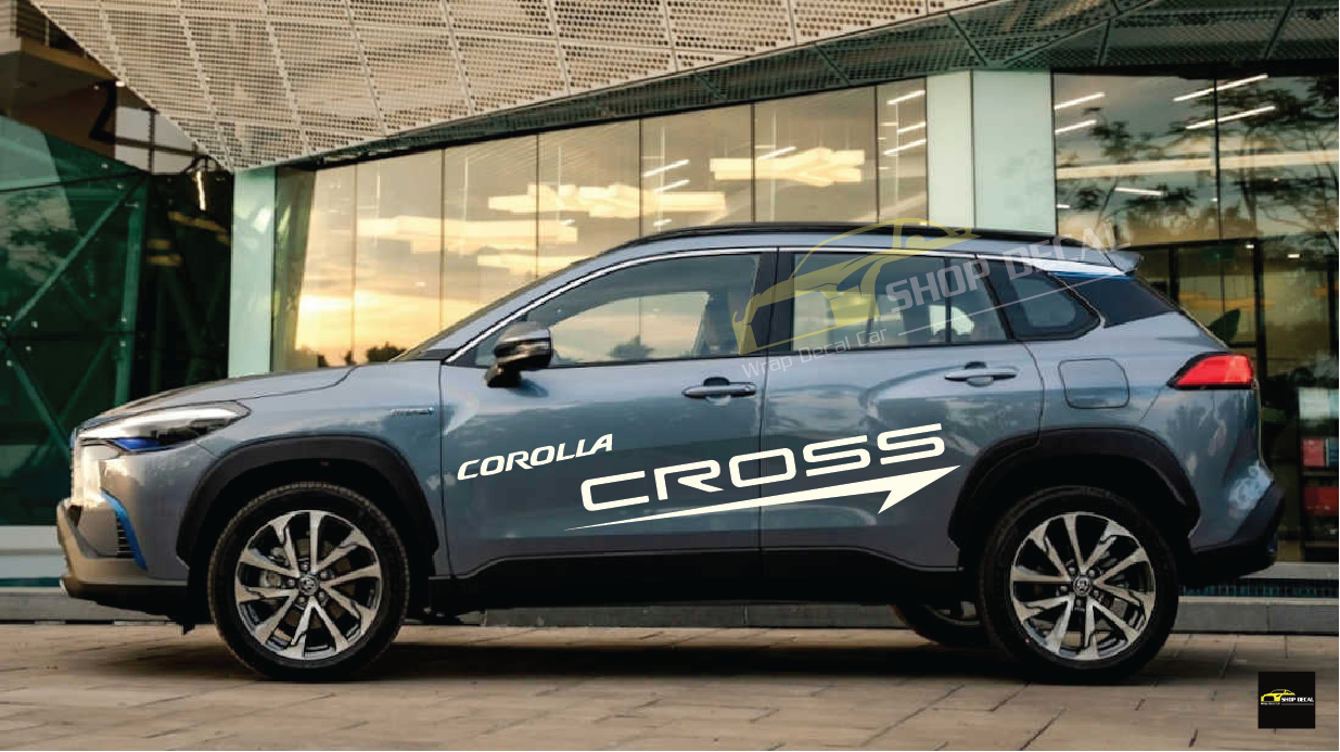 Tem xe Toyota Cross dán 2 bên sườn