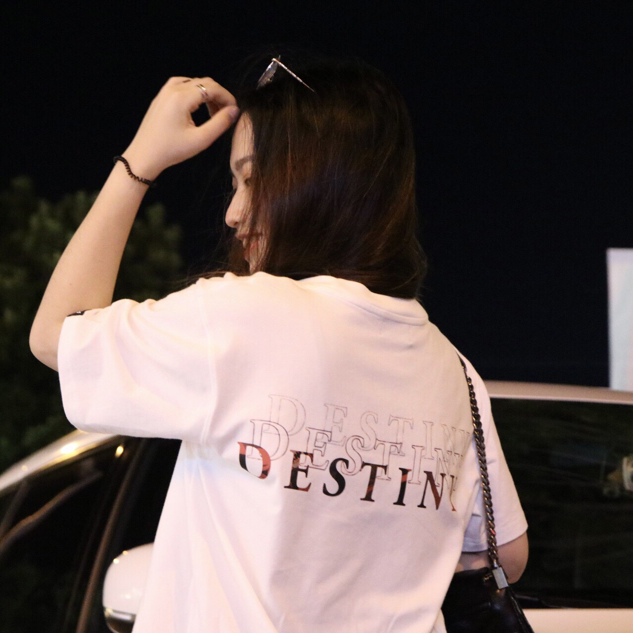 Áo Thun Nam Nữ " Destiny" Màu Trắng