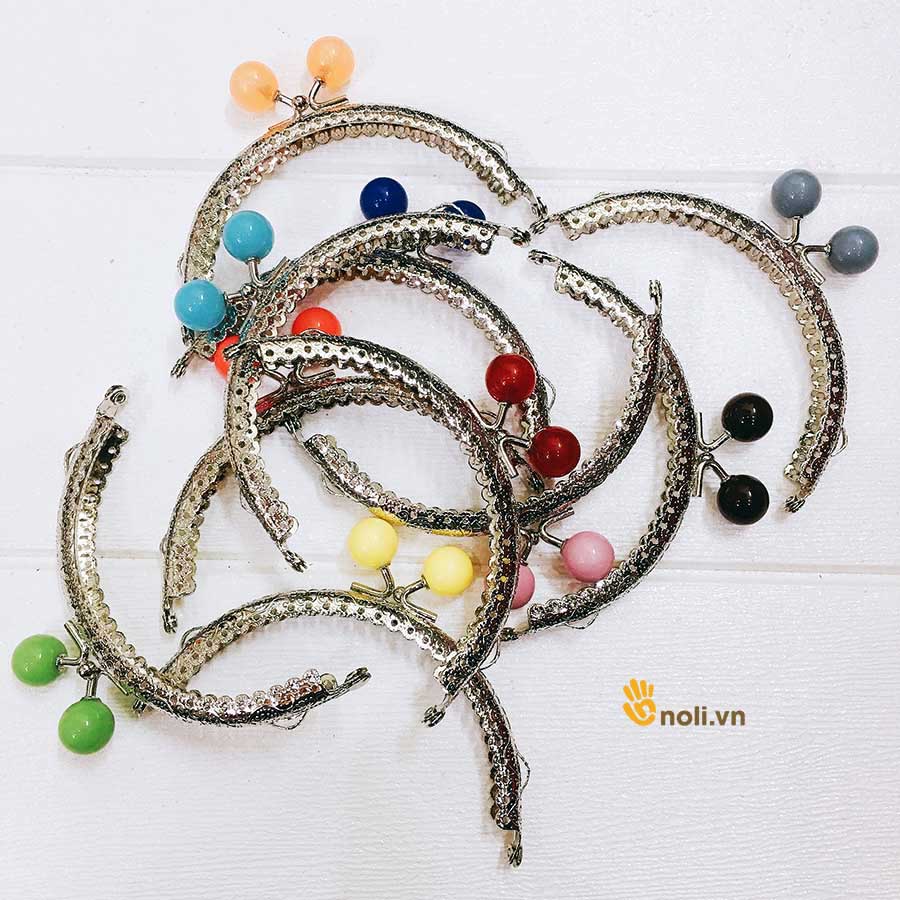 Pearl bag frame for handmade handbags