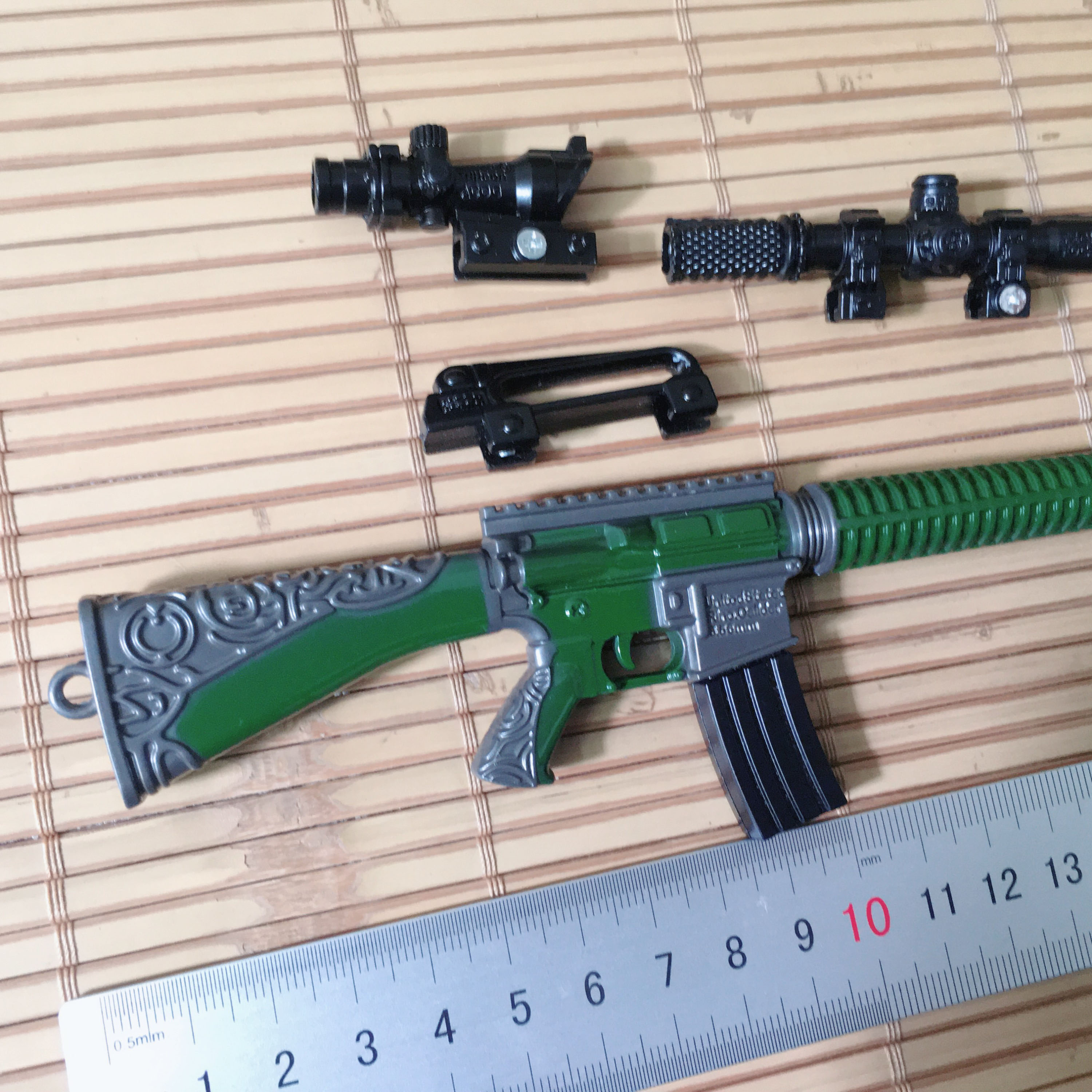Mô Hình Khẩu M16A4 Có 3 Scope Trong PUBG